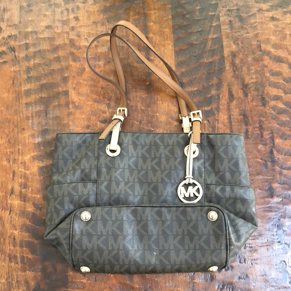 Authentic Michael Kors leather satchel.
